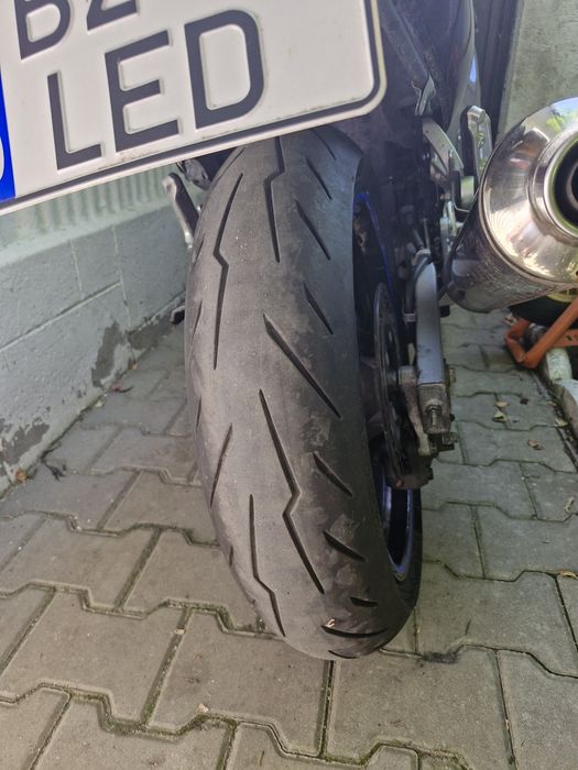 Suzuki gsxf 750 an 2001