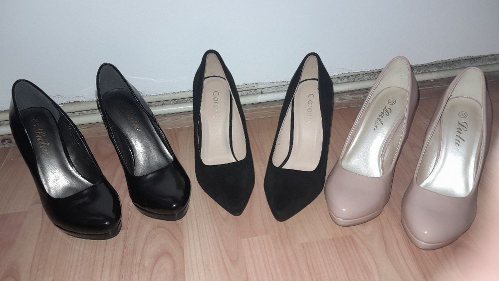 Pantofi damă  mărime  35. 100 RON  bucata