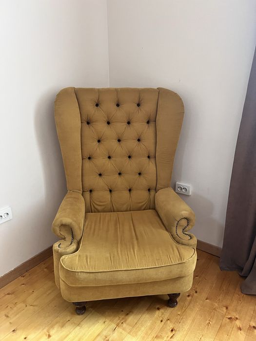 продам три кресла