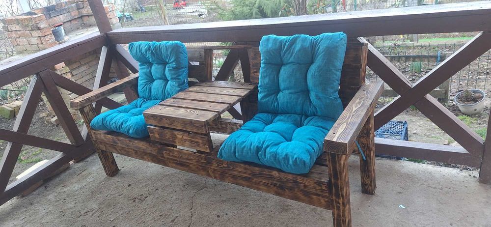 Sezlong dublu cu masuta din lemn