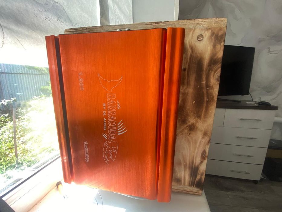 Продам  сабвуфер