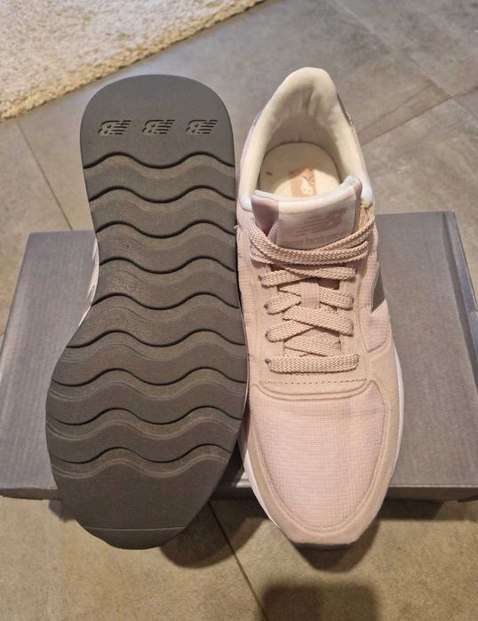 Adidași New Balance mărimea 38
