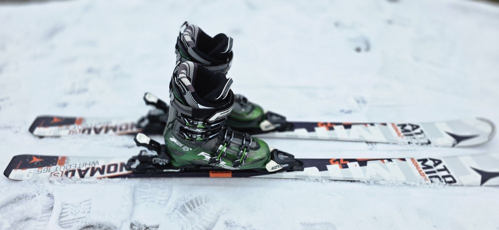 Schiuri  ATOMIC  nomad 165