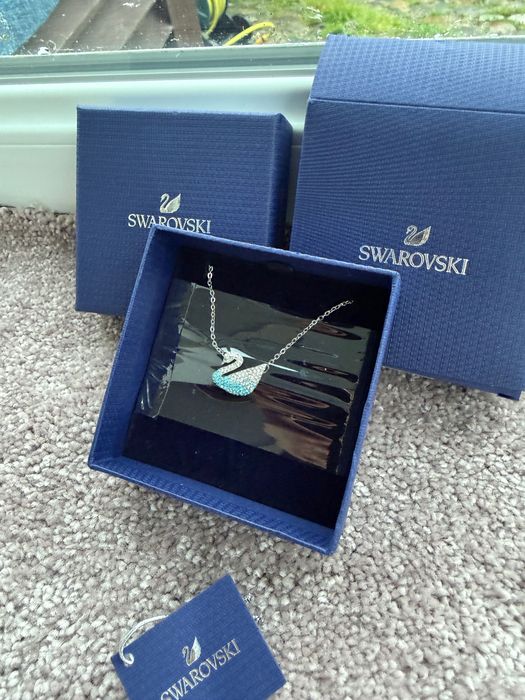 Colier Swarovski cu lebada albastra superb