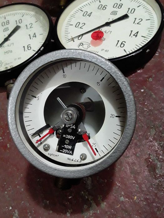 манометр контрольный