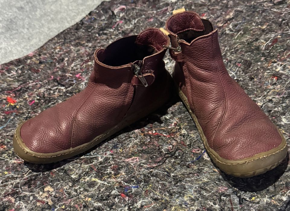 Боси обувки froddo