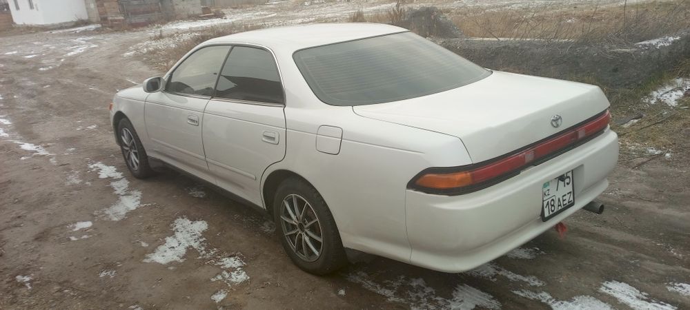 Продам машину тойота марк 2