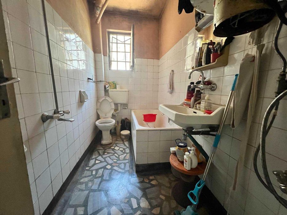 Продава се Четиристаен апартамент в Търговище, Център - 110 кв.м за 1020 €/кв.м - Снимка #7