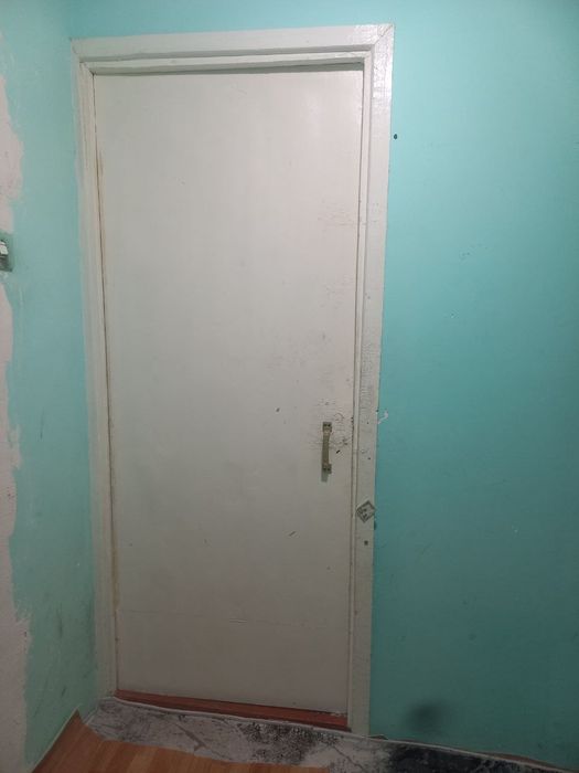 Eshik va derazalar sotiladi 100.000