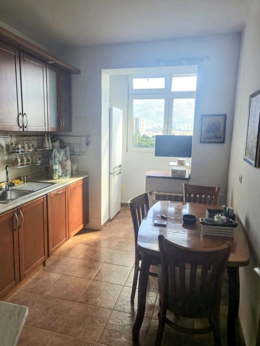 Дава се под наем Тристаен апартамент в София, Медицинска академия - 98 кв.м за 800 € - Снимка #5