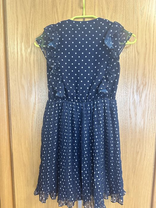 Guess рокля 8 г.