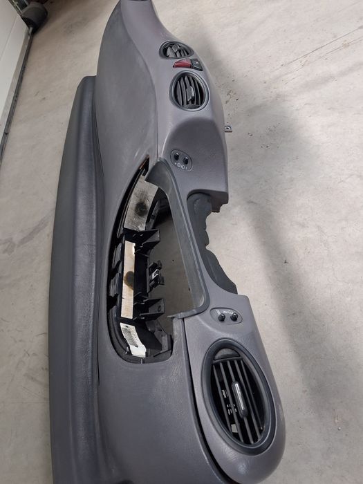 Арматурно табло Mercedes A-клас W168