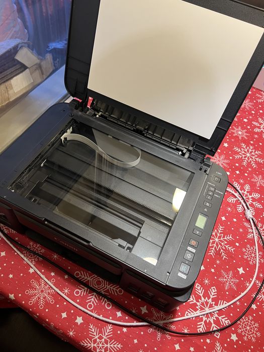 Canon PIXMA G3411 3-в-1 (печать/скан/копир) – работи отлично