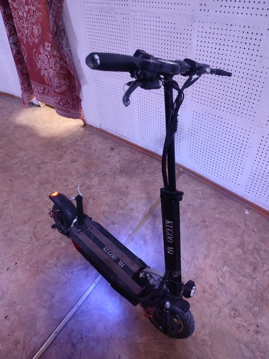 Электросамокат продается