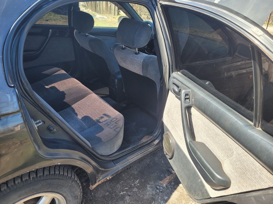 Продам Тойота карина Е