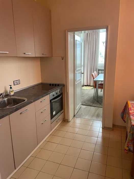 Дава се под наем Двустаен апартамент в София, Лозенец - 60 кв.м за 490 € - Снимка #3