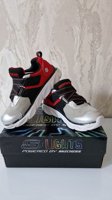 Продам кроссовки! Срочно!