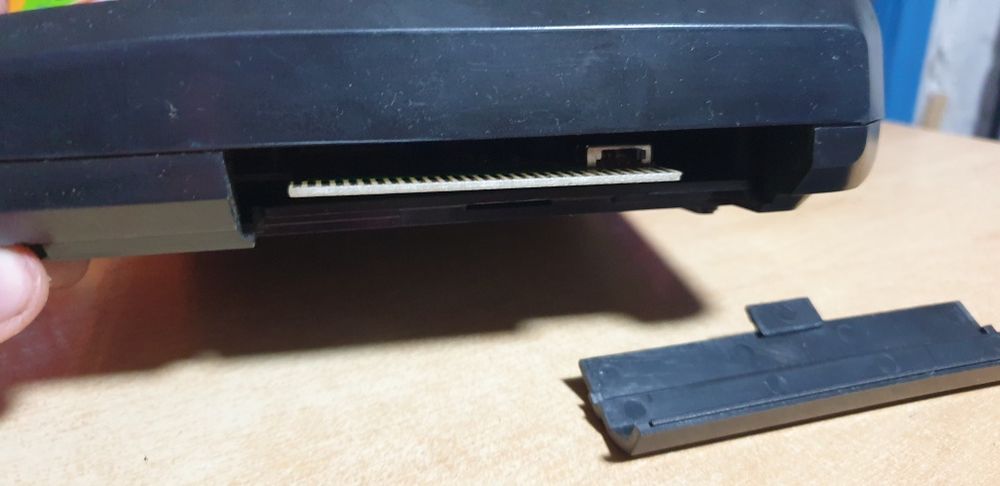Продам Sega Mega Drive 1 модели, полноплатный клон.