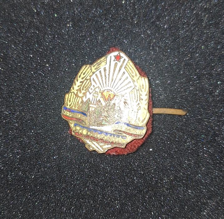 Medalie si Cuc perioada comunista