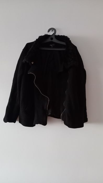 Продается куртка женская