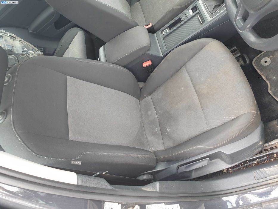 Scaun Textil Fara Incalzire Dreapta Fata Volkswagen Golf 7 2013 - 2020 [K5292] [K5294]