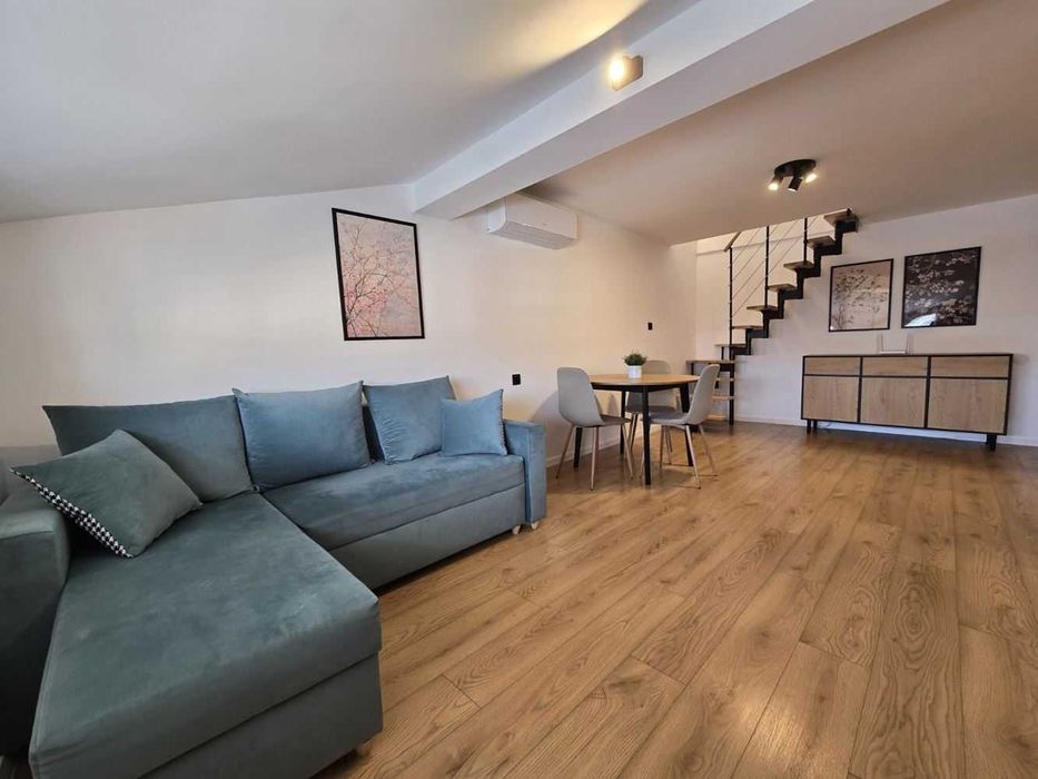 Двустаен апартамент - мезонет в кв. Зона Б