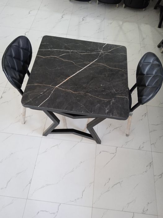 Новые столы в отличном качестве