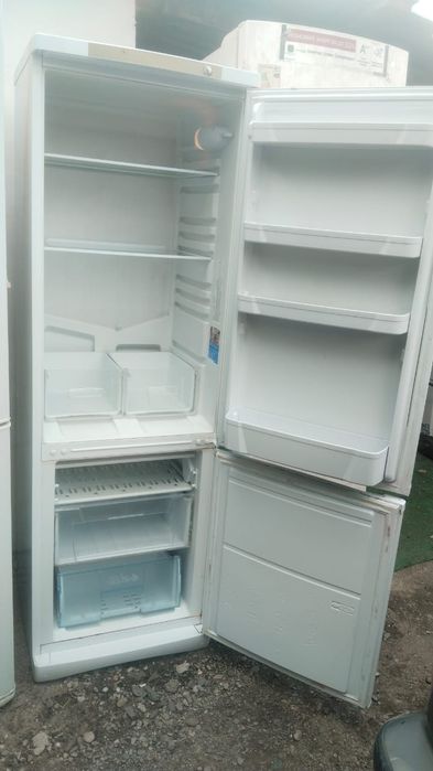 Холодильник продам в хорошем состоянии