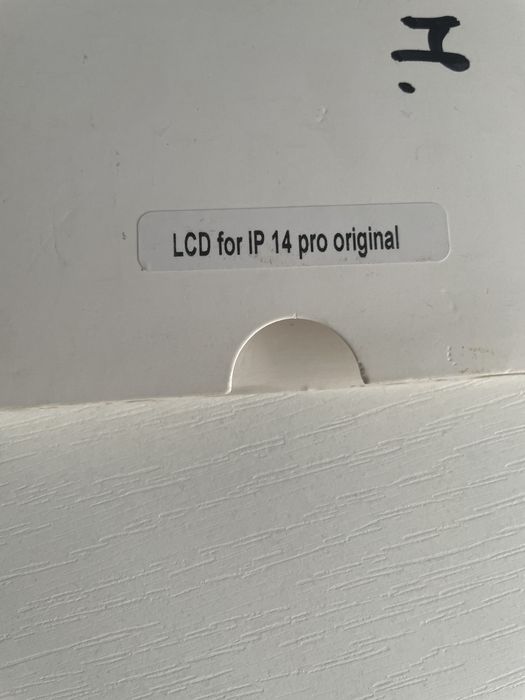 Оригинал дисплей на iPhone 14 pro