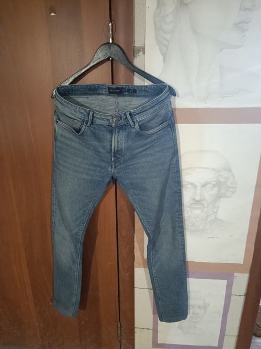 Продам мужские джинсы