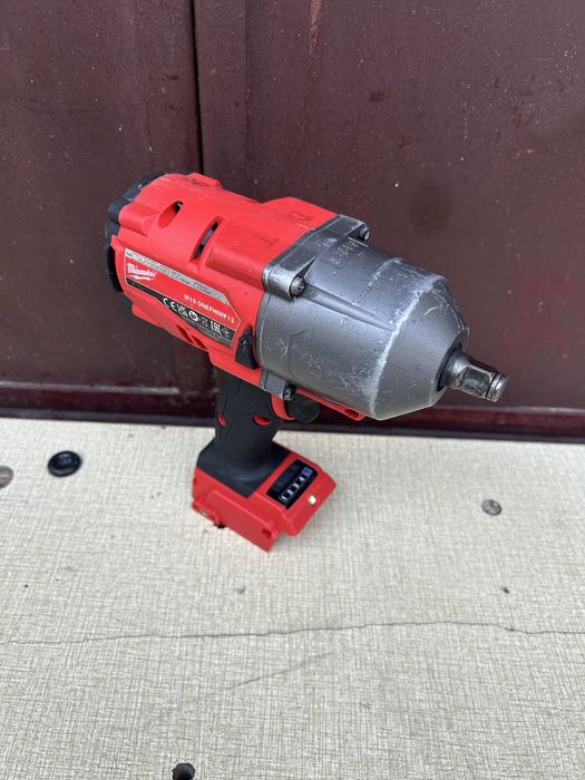 Impact roti Milwaukee M18 ONEFHIWF12 2025