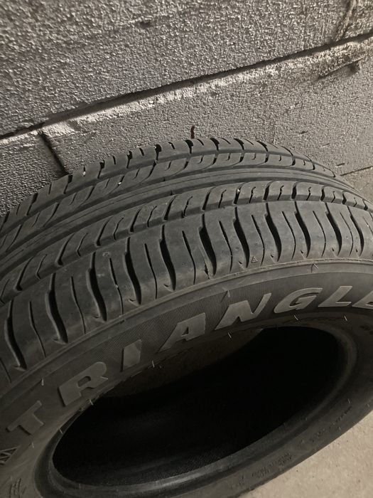 Шины 215/65/16 Triangel отличные летние шины один сезон катались