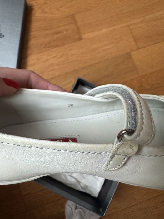 Детские туфли Prada оригинал 26р