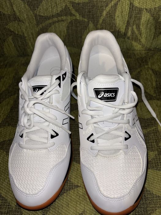 Нови волейболни маратонки Asics gel-spike