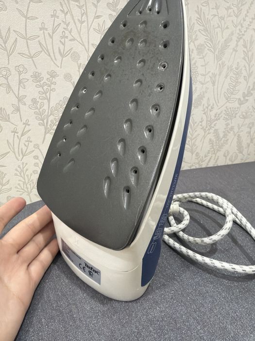 Продам утюг тефаль