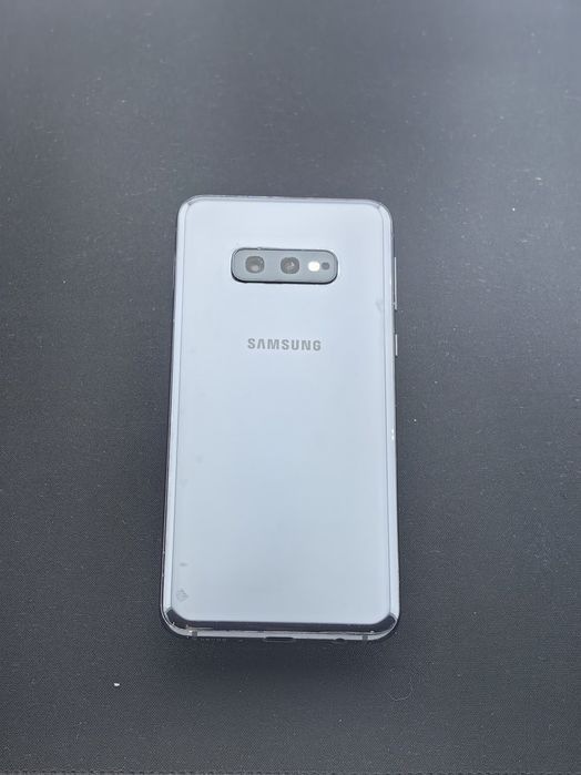 Samsung Galaxy S10 e  128 GB ID-pex565