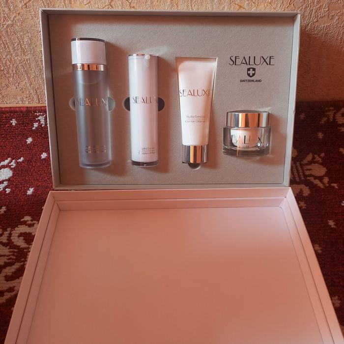 Shvetsariyaning SEALUXE naboridagi brend mahsulot!!!