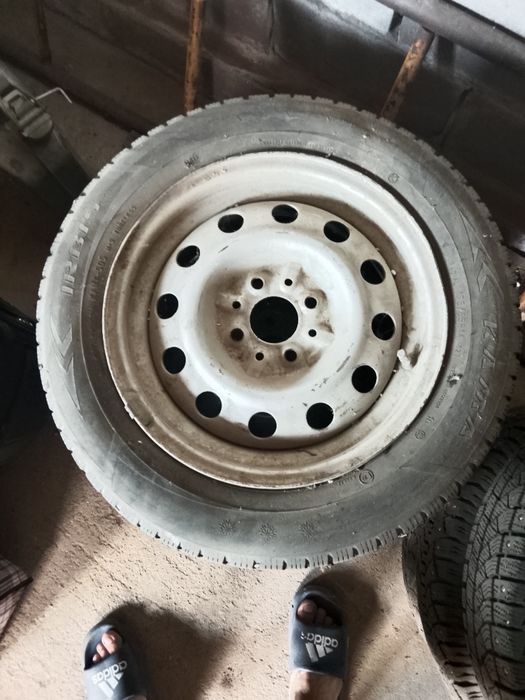 Продам запасное колесо 175/65/14