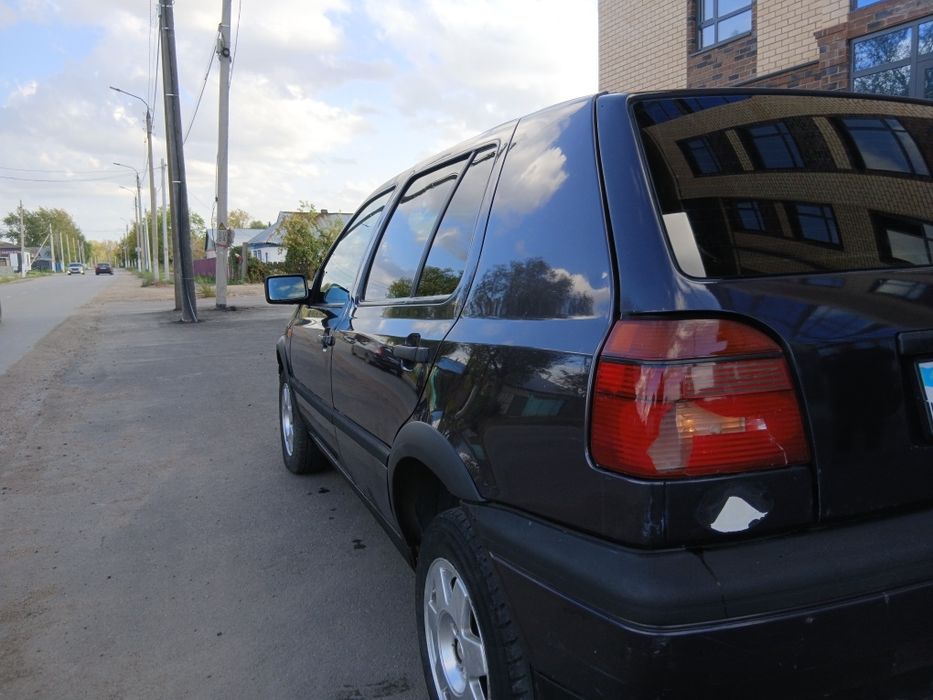Продам голф 3 1,8