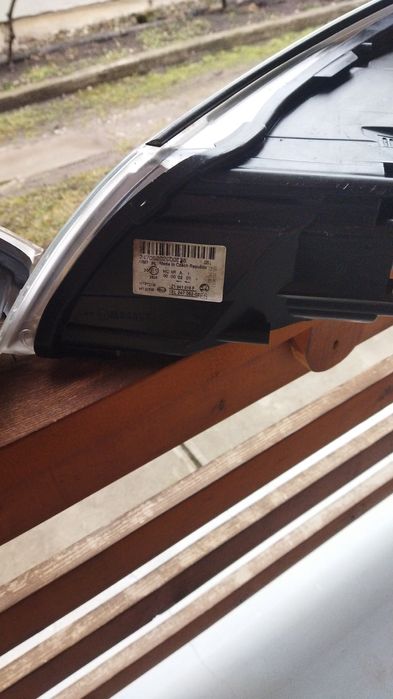 Vând set Faruri Skoda Octavia 2012!