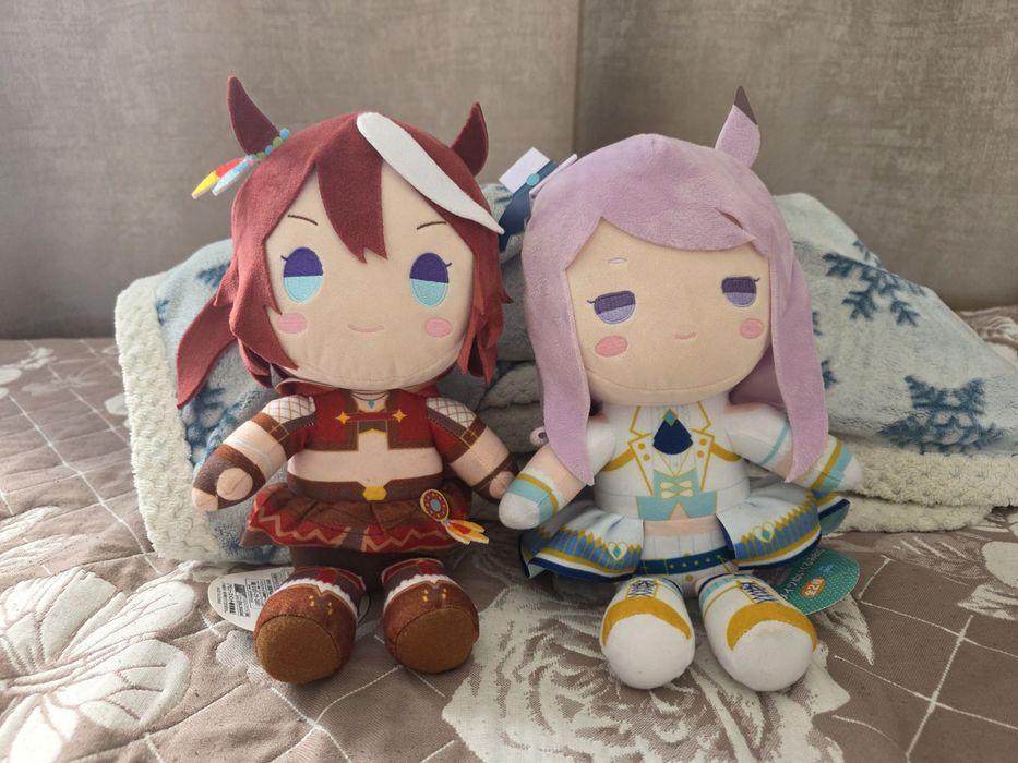 Плюшевые игрушки Tokai Teio и Mejiro McQueen из Умамусуме (Umamusume)
