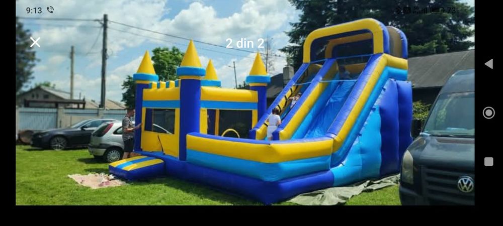 Tobogan gonflabil aproape nou