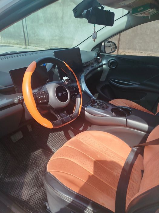 Продаётся BYD e2