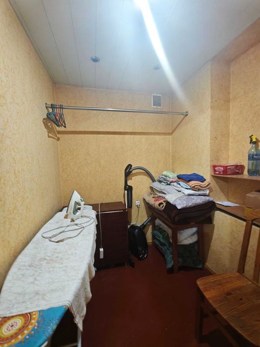 Продается 2-х комнатная квартира в кирпичном доме. Максим Горький