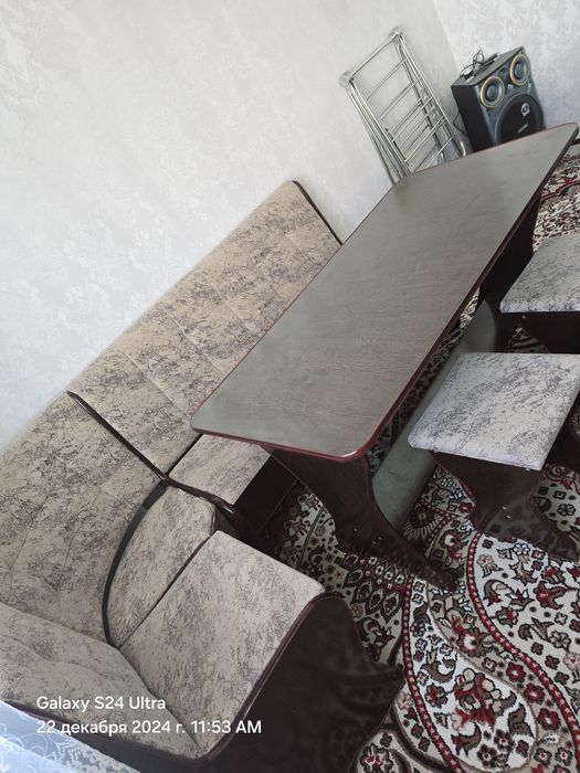 Уголок в хорошем состоянии