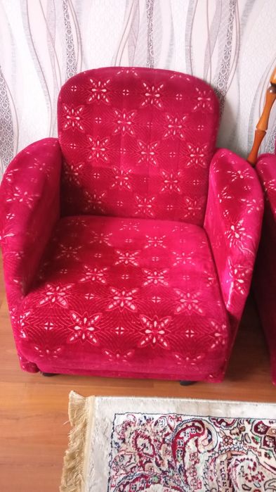 Продам угловой большой мягкий уголок