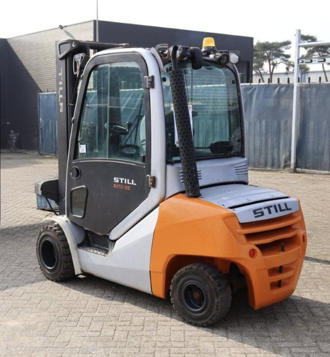 2018 Motostivuitor/Stivuitor Diesel STILL RX70-35 (3.5 Tone) –Doar 6750 Ore | Catarg Triplex | Cabină Încălzită