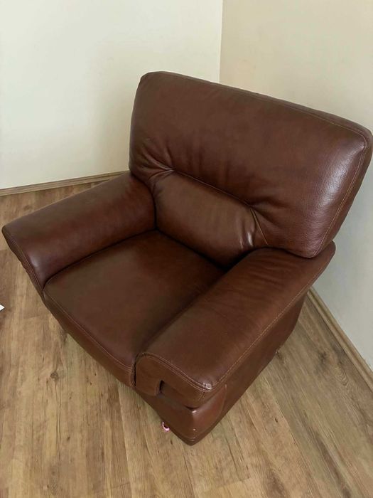 Canapea si fotolii din piele natural