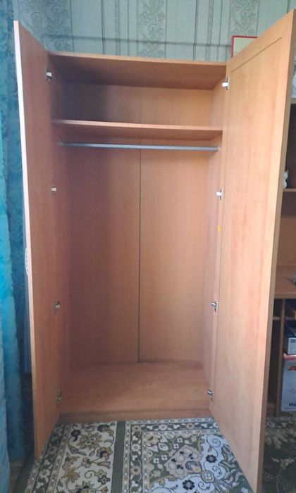 продам советский шкаф