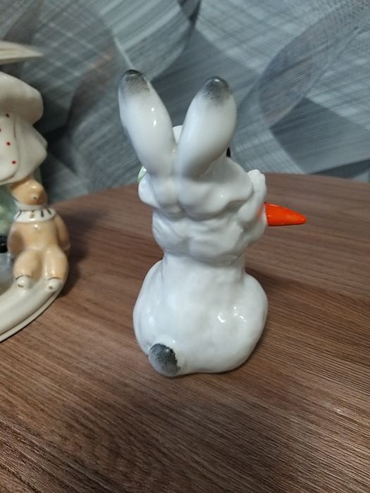 Продам статуэтки